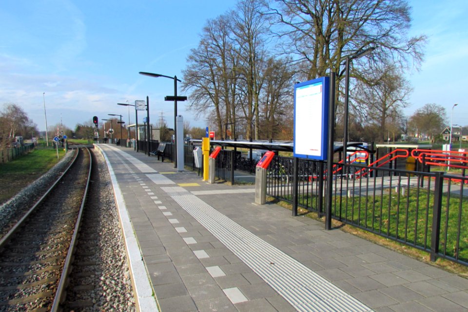 Station Voorst-Empe