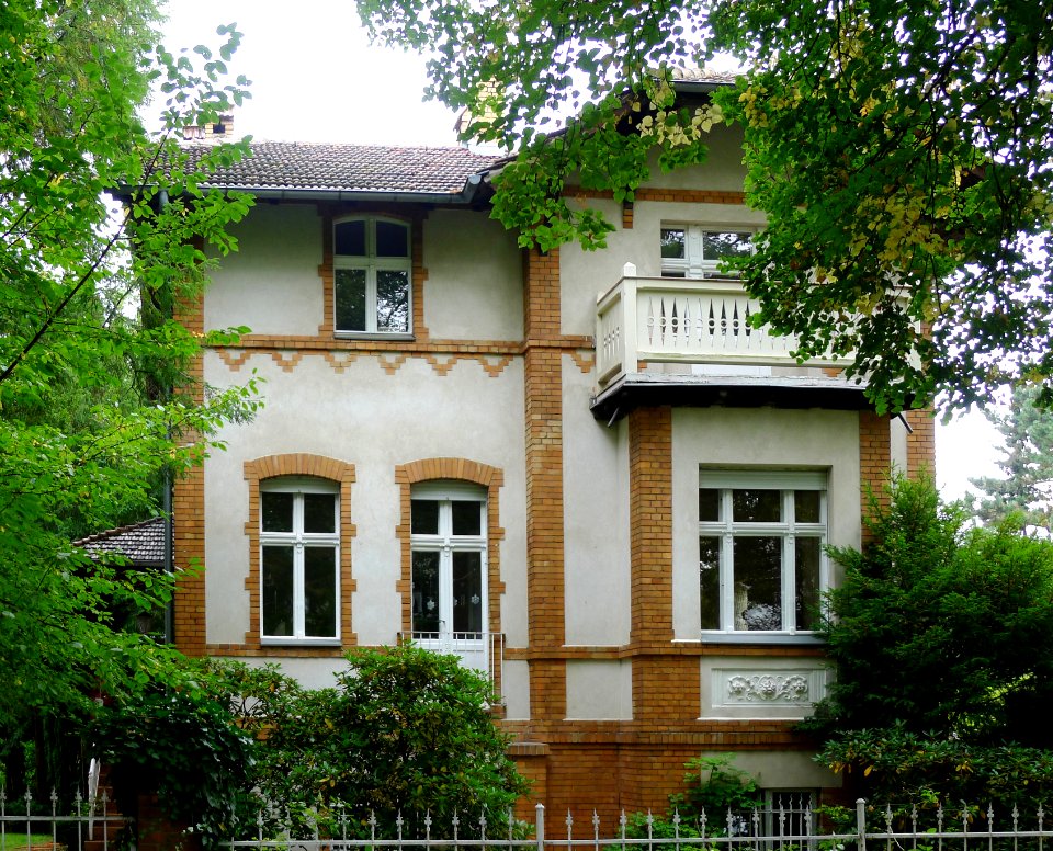 Steinäckerstraße 33 (Berlin-Lichterfelde)