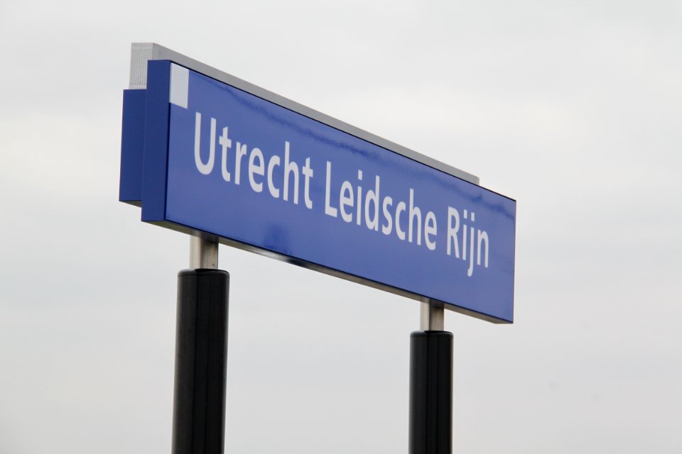 Station Utrecht Leidsche Rijn 2013 08