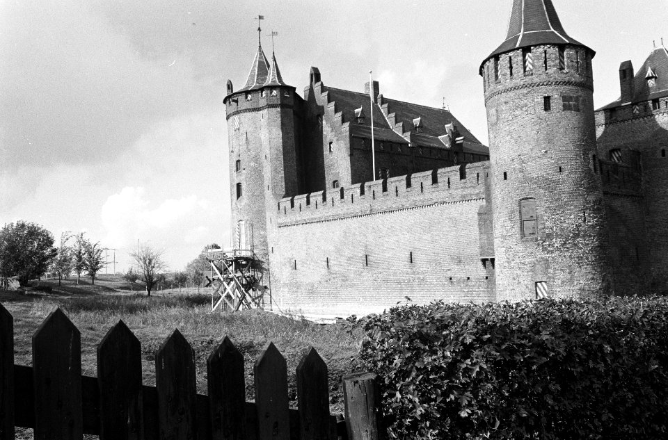 Steigers bij het Muiderslot, Bestanddeelnr 913-0881