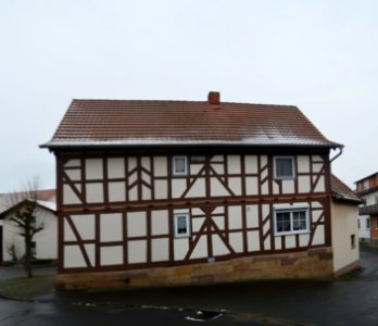 Steinbach (Burghaun), Dorfstraße 1 (2)