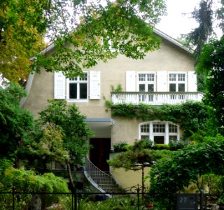 Steinäckerstraße 27 (Berlin-Lichterfelde)