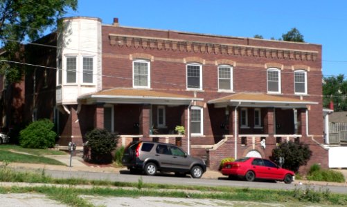 Steiner Rowhouse No. 1 (Omaha) from SE 2