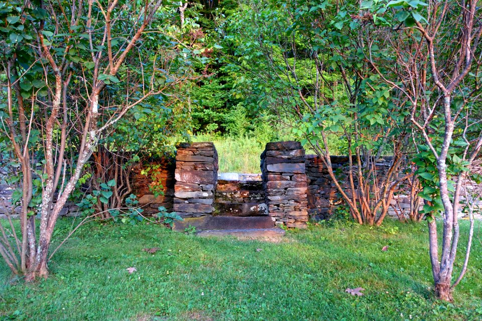 Steps - Naulakha - Dummerston, Vermont - DSC06843