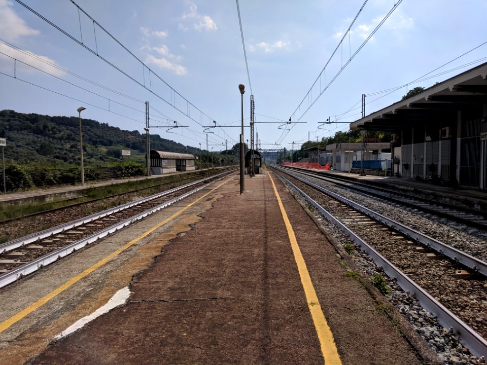 Stazione mileto binari