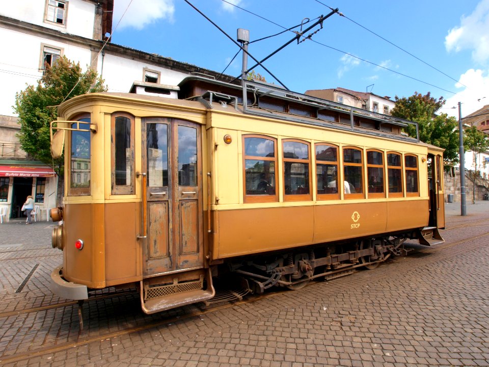 STCP car 213 Line 22 to CARMO pic2