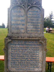 Steinkreuz Bergmang-Alpe (02)