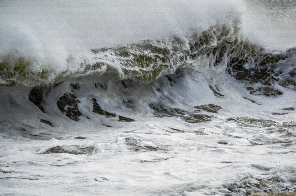 Gray ocean gray wave gray waves