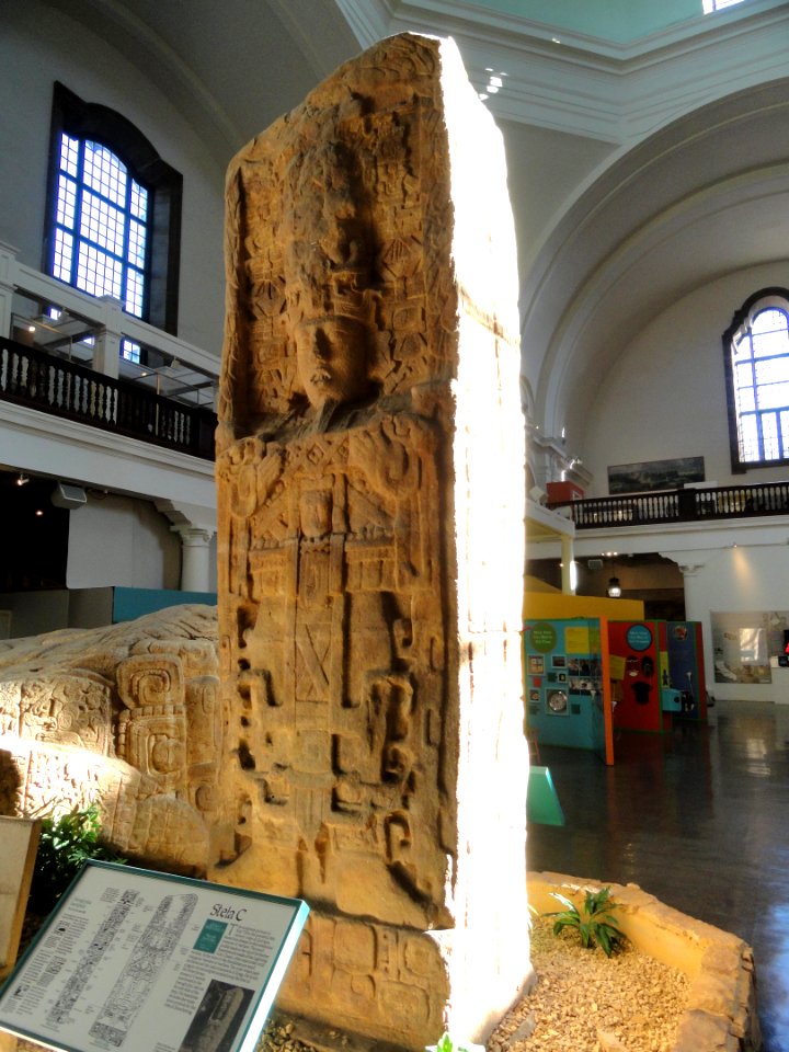 Stela C cast 2 - San Diego Museum of Man - DSC06809