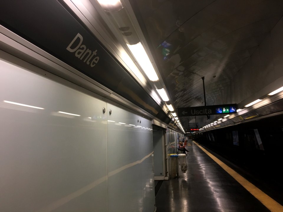 Stazione di Dante - Metropolitana linea 1 (Naples)