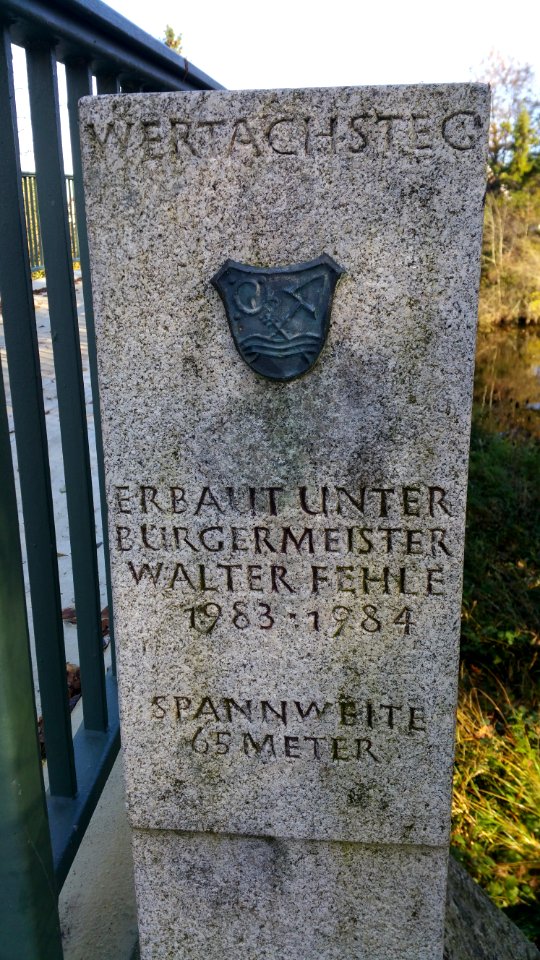 Stele am Wertachsteg in Ettringen