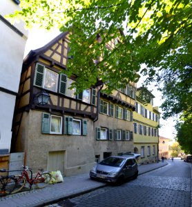 Tübingen, Neckarhalde 15 (1)