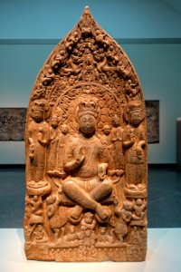 Stele with the Boddhisattva Maitreya (Mile), reverse with the Buddha Vairochana (Pilushena), probably Shaanxi province, Northern Zhou dynasty, 557-581 AD, marble - Freer Gallery of Art - DSC05065