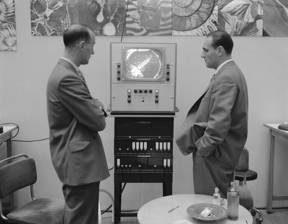 Tentoonstelling Het Instrument in Utrecht. Micro-televisieapparaat, Bestanddeelnr 909-0011