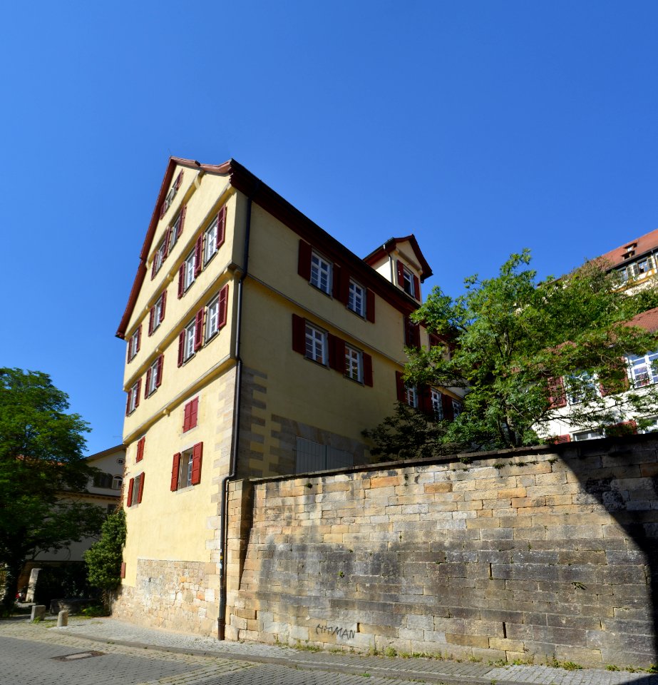 Tübingen, Neckarhalde 30