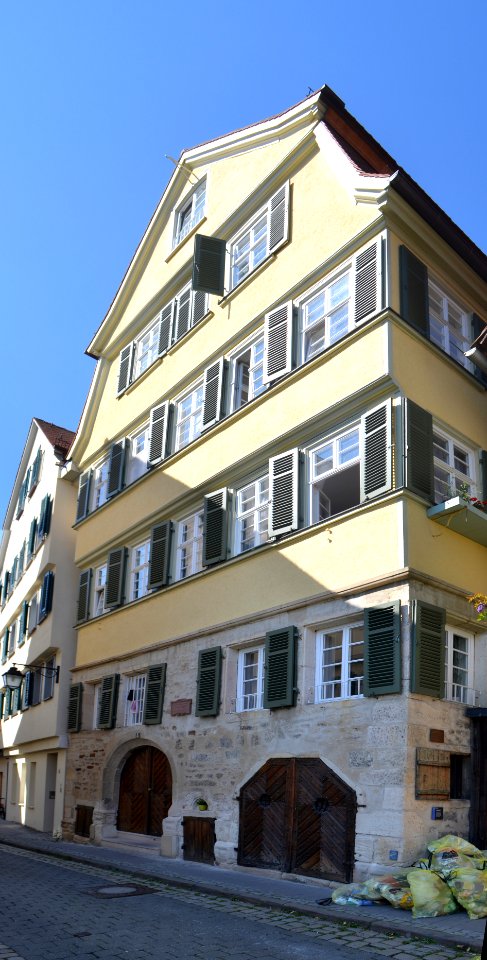 Tübingen, Neckarhalde 24