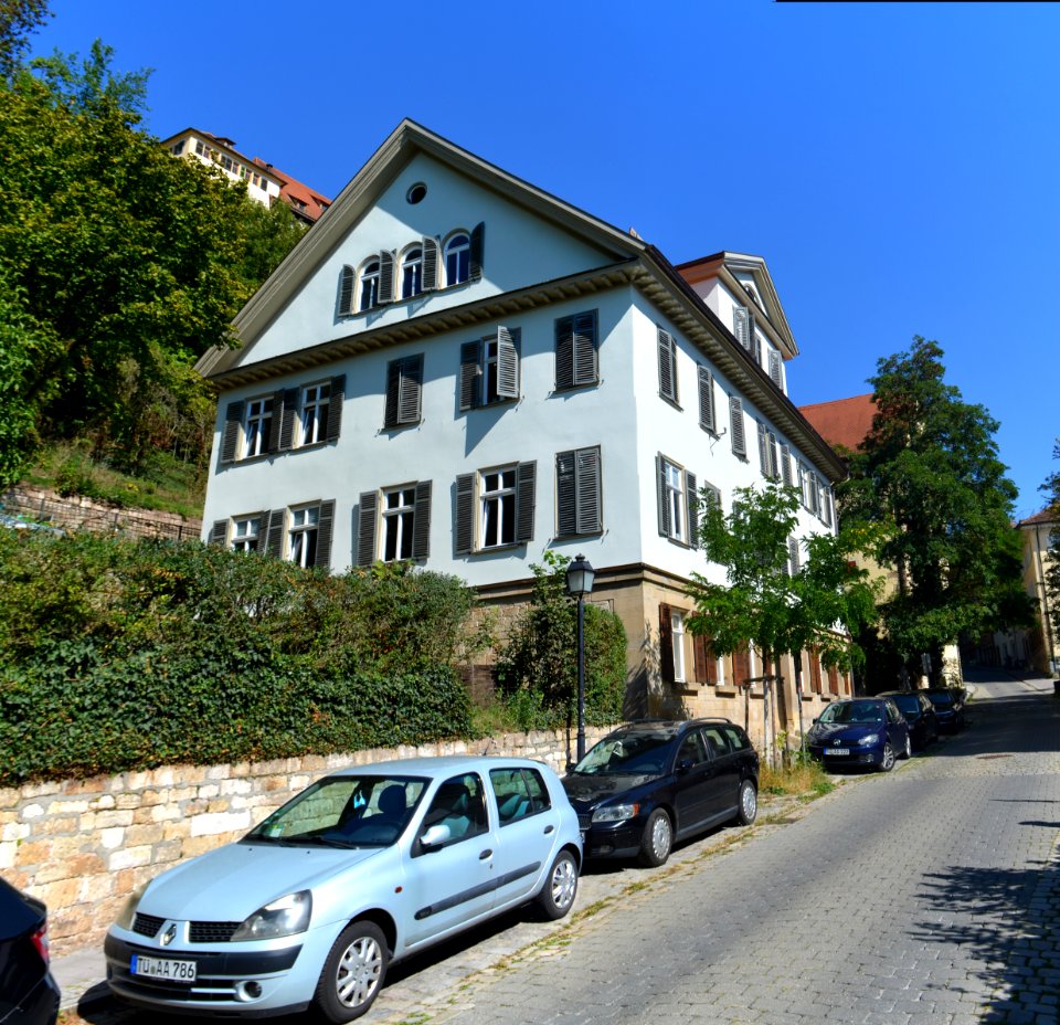 Tübingen, Neckarhalde 32