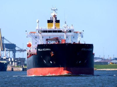 Stella Azzurra IMO 9313424 at IJmuiden, 18April2009