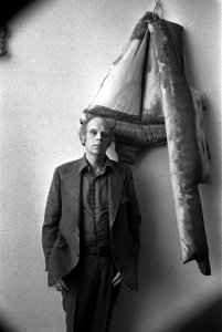 Tentoonstelling van het werk van Claes Oldenburg (USA) in Stedelijk Museum Amste, Bestanddeelnr 923-1637