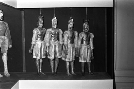 Tentoonstelling in Toneelmuseum tgv 25-jarig bestaan Belgisch Nederlands Cul…, Bestanddeelnr 925-0078