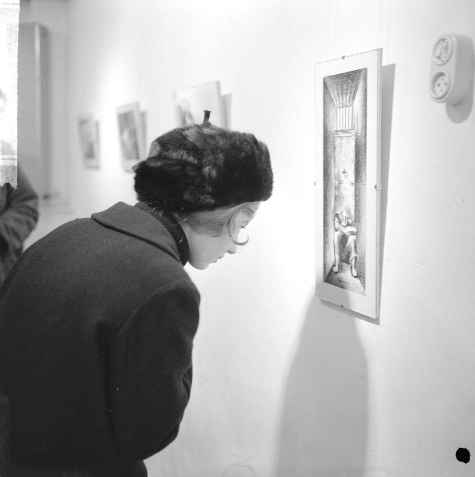Tentoonstelling van tekeningen in gevangenis Burgos te Spanje van Agostin Ibarro, Bestanddeelnr 916-0796