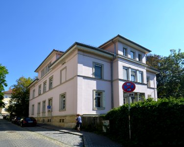 Tübingen, Neckarhalde 27