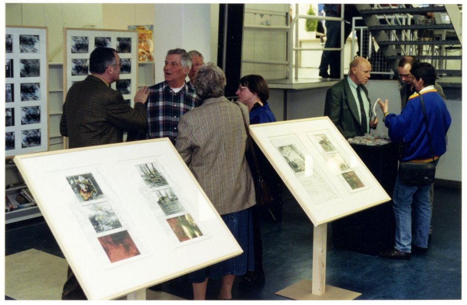 Tentoonstelling in de bibliotheek over de toekomst van Schalkwijk. Maart 1997. NL-HlmNHA 54030616