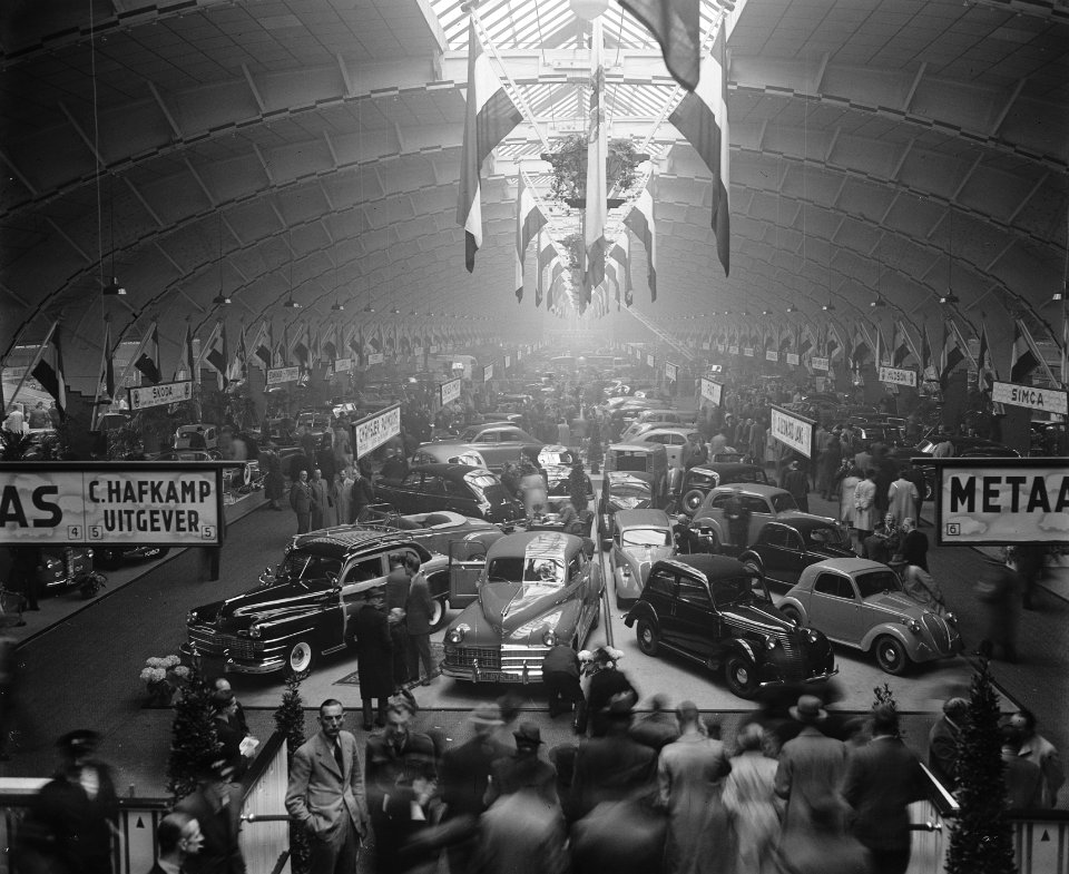 Tentoonstelling RAI. Opdracht Auto. Overzicht, Bestanddeelnr 902-7247