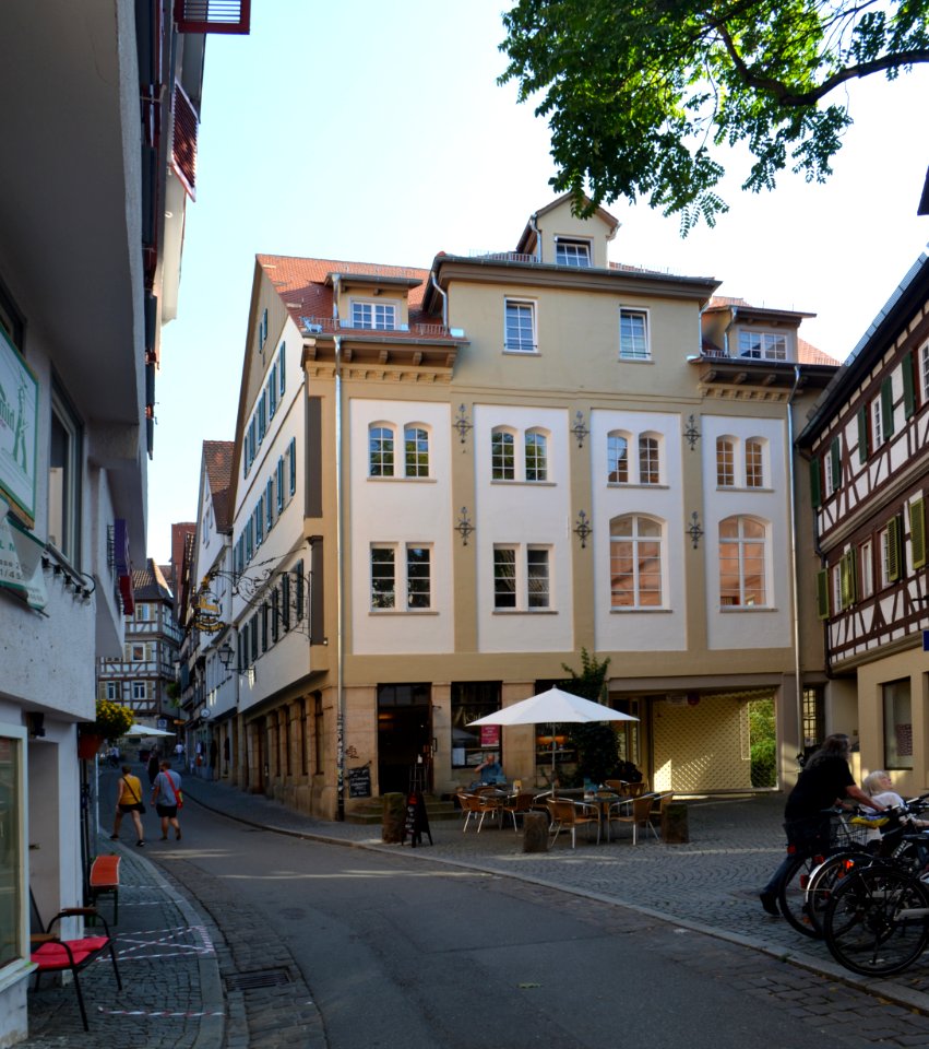 Tübingen, Hirschgasse 9