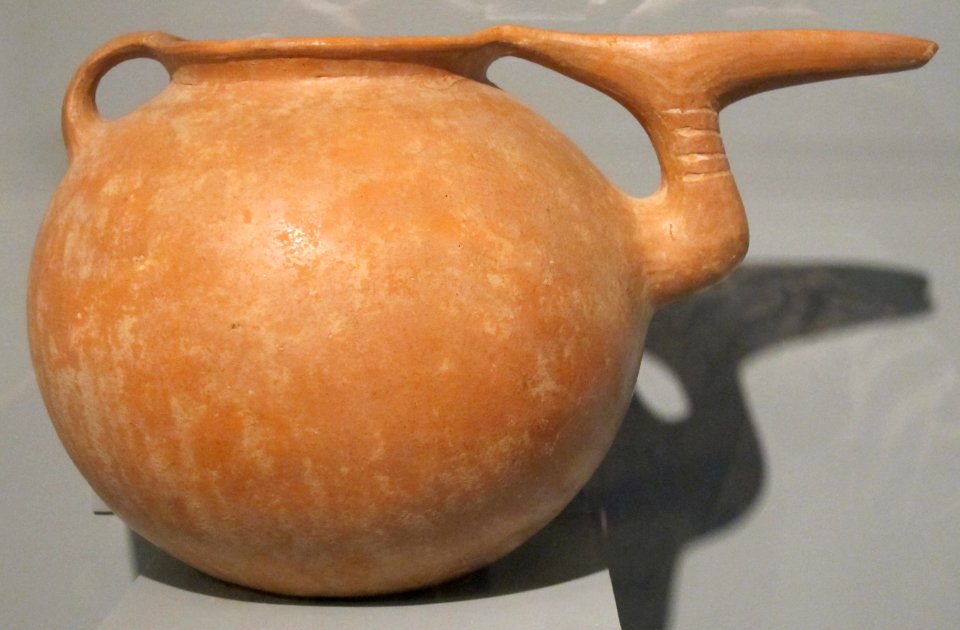 Terracotta pitcher with bridged spot, Iran, ca. 1000-800 BCE, Honolulu Academy of Arts
