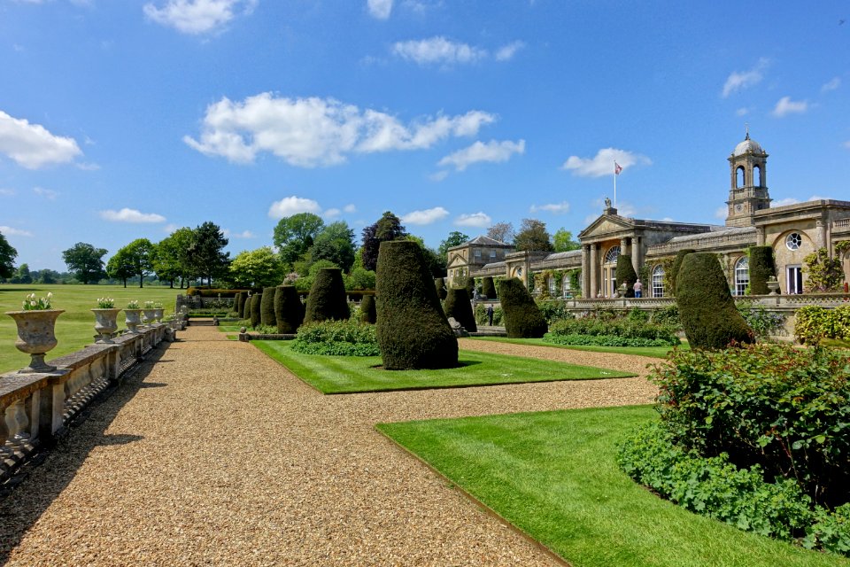 Terrace Gardens - Bowood House - Wiltshire, England - DSC00650
