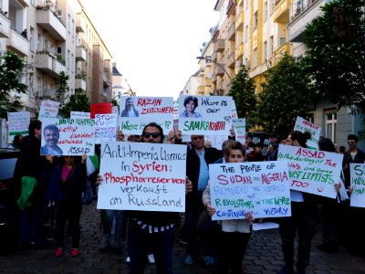 Syrian activists at Revolutionary 1st may demonstration Berlin 2019 02