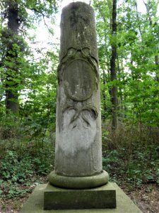 TeschenerFriedenssäule Dieskau2