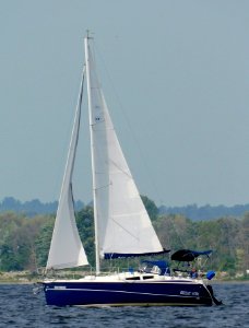 TES 28 Magnam sailboat Bellus Vitae 4911