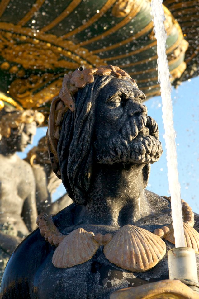 Tête triton fontaine fleuves concorde