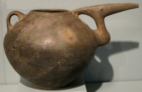 Terracotta pitcher with bridged spot, Iran, 1000-800 BCE, Honolulu Academy of Arts photo