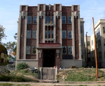 Terrace Court Omaha 846 Park Ave from E