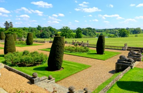Terrace Gardens - Bowood House - Wiltshire, England - DSC00788