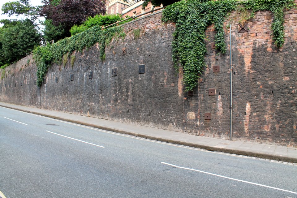 Terrace Wall, Steps And Lamps To West Of Queen Elizabeth's Hospital