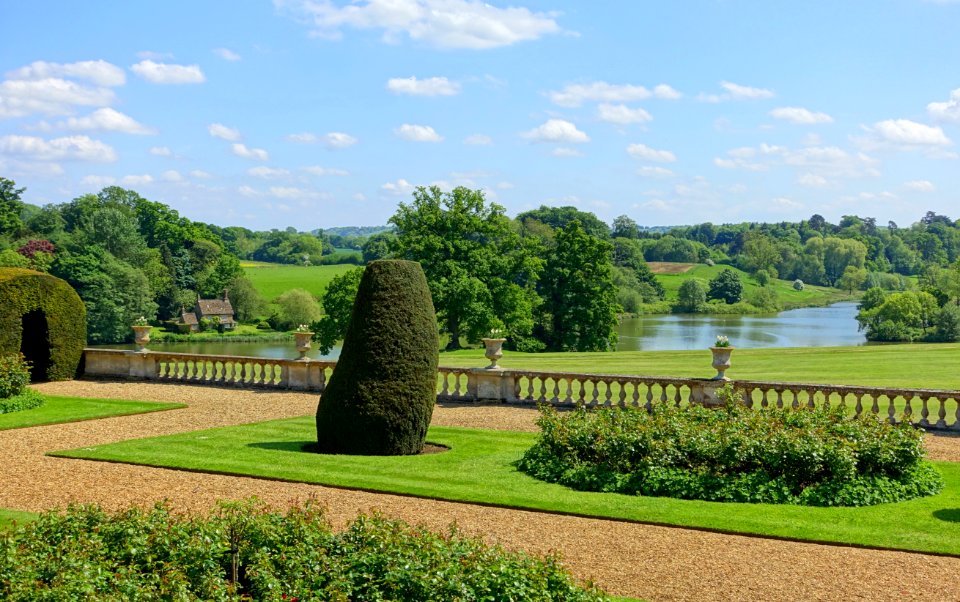 Terrace Gardens - Bowood House - Wiltshire, England - DSC00776