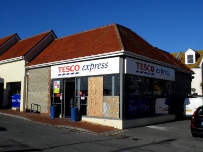Tesco Express, Marine Parade, Rottingdean (January 2010)
