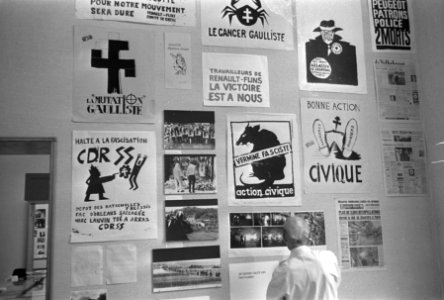 Tentoonstelling over mei Revolutie in Frankrijk in museum Fodor, Bestanddeelnr 922-0799