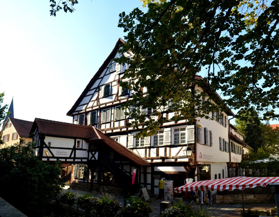 Tübigen, Beim Nonnenhaus 7 (1)