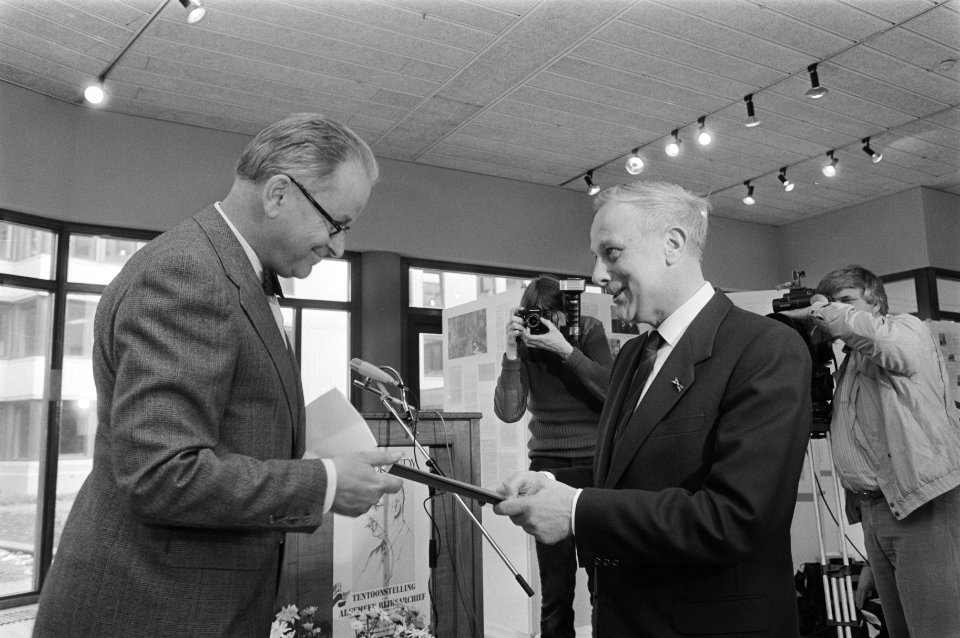 Tentoonstelling over Gerbrandy in de hal van het Algemeen Rijksarchief. de Algem, Bestanddeelnr 933-2988
