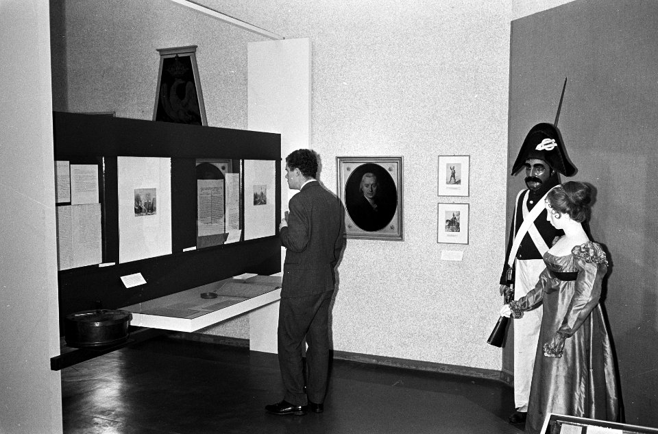 Tentoonstelling Oranje Boven in Gemeentelijk Museum te Den Haag Overzicht ge, Bestanddeelnr 915-7922