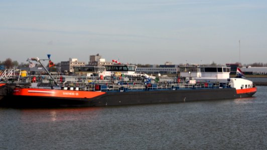 Synthese-20 - ENI 02326922, Geulhaven, Port of Rotterdam