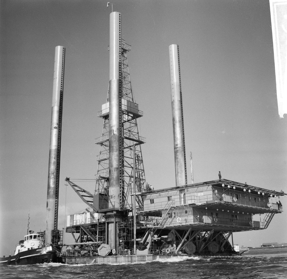 Terugkeer eiland Triton naar Rotterdam, Bestanddeelnr 913-0402
