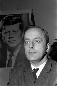Tentoonstelling over leven Kennedy in Den Haag . Nummers 24.25 Professor dr. J. , Bestanddeelnr 920-8856