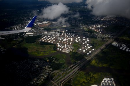 Terminal in Linden