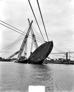 Terneuzen lichten Engelse Kruiser Valentine, Bestanddeelnr 905-5073